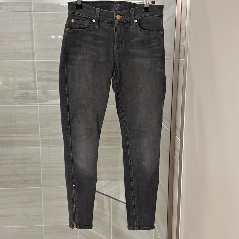 Gray Skinny Jeans - Size 25